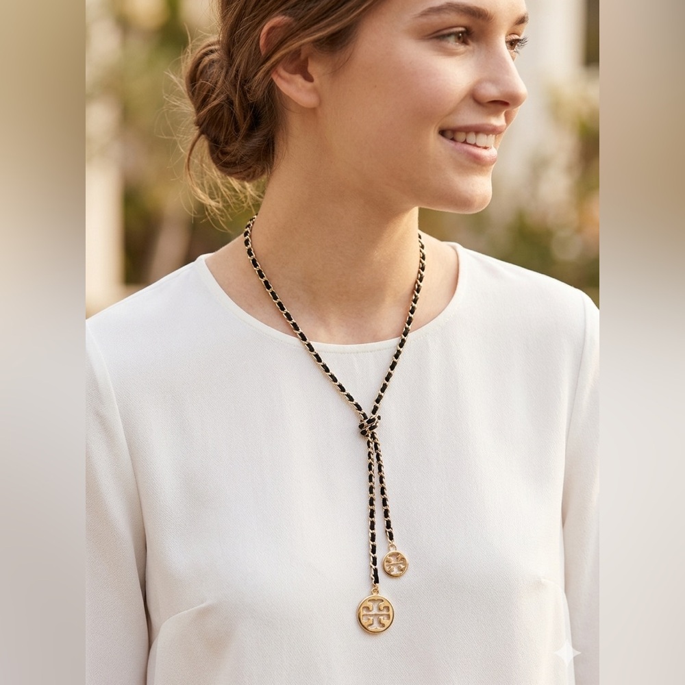 ♥️♥️♥️ Tory Burch  necklace/belt/bracelet
